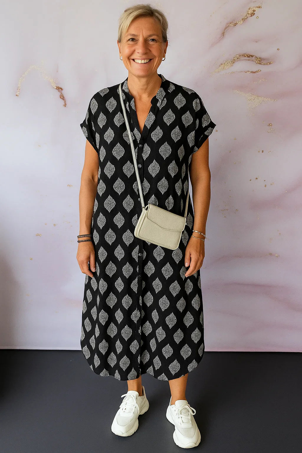 Kirra™ | Elegant shirt dress in lightweight